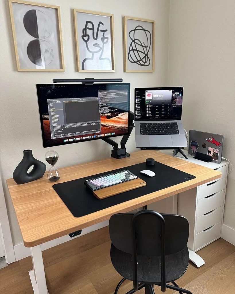 Streamlined Minimalist Gaming Retreat