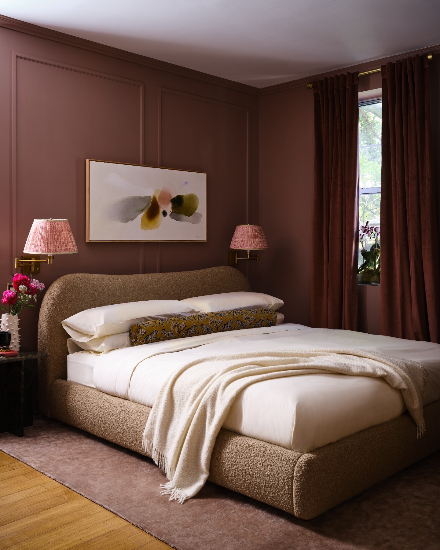 Subtle Elegance in Taupe and Ivory
