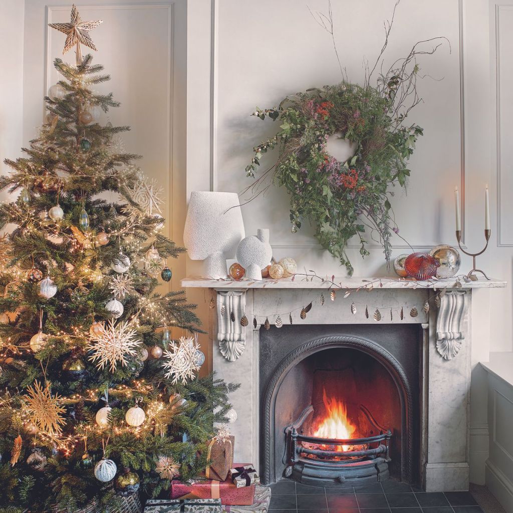 Cozy and Traditional Christmas Living Room