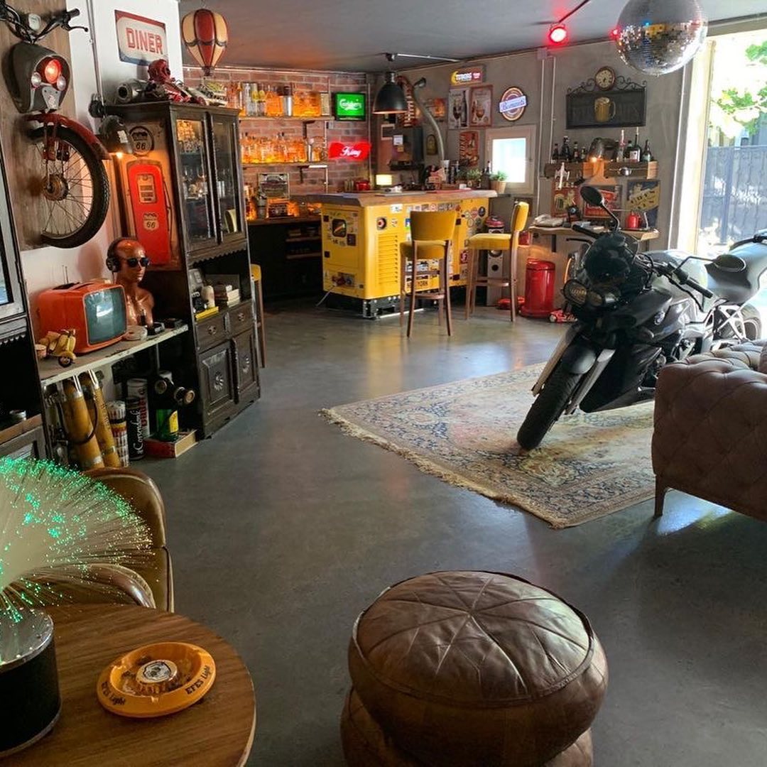 Garage Hangout with Energizing Boldness