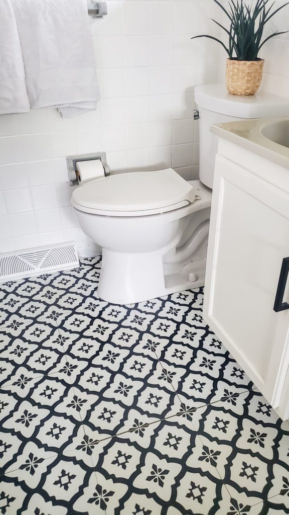 Warm Tones in Wood-Effect Tiles