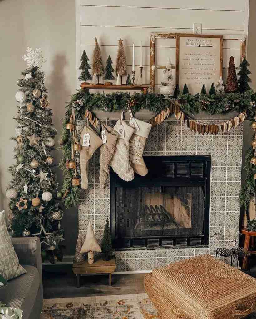 Luxurious Modern Christmas Living Room