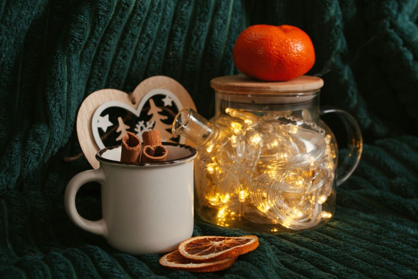 Modern Glamour with Festive Flair