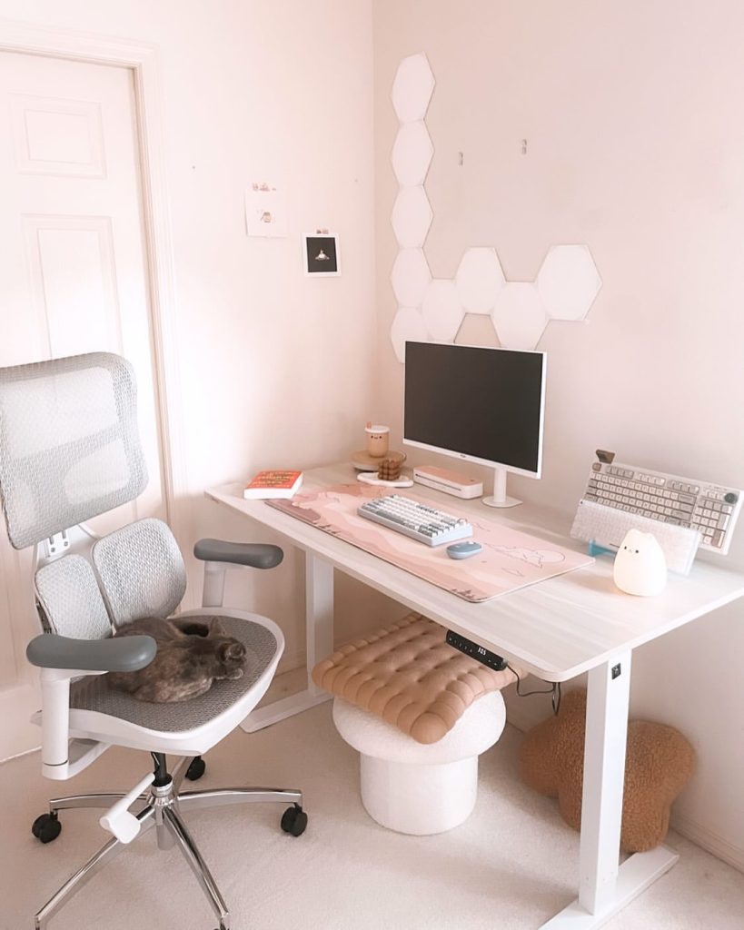 Cozy White and Green Gaming Nook