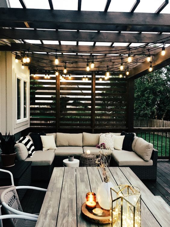 Barndominium Rustic Poolside Paradise
