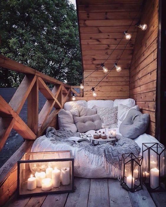 Urban Oasis with Hanging Planters and Seating