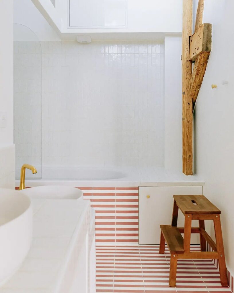 Neutral Chic with Large Beige Tiles