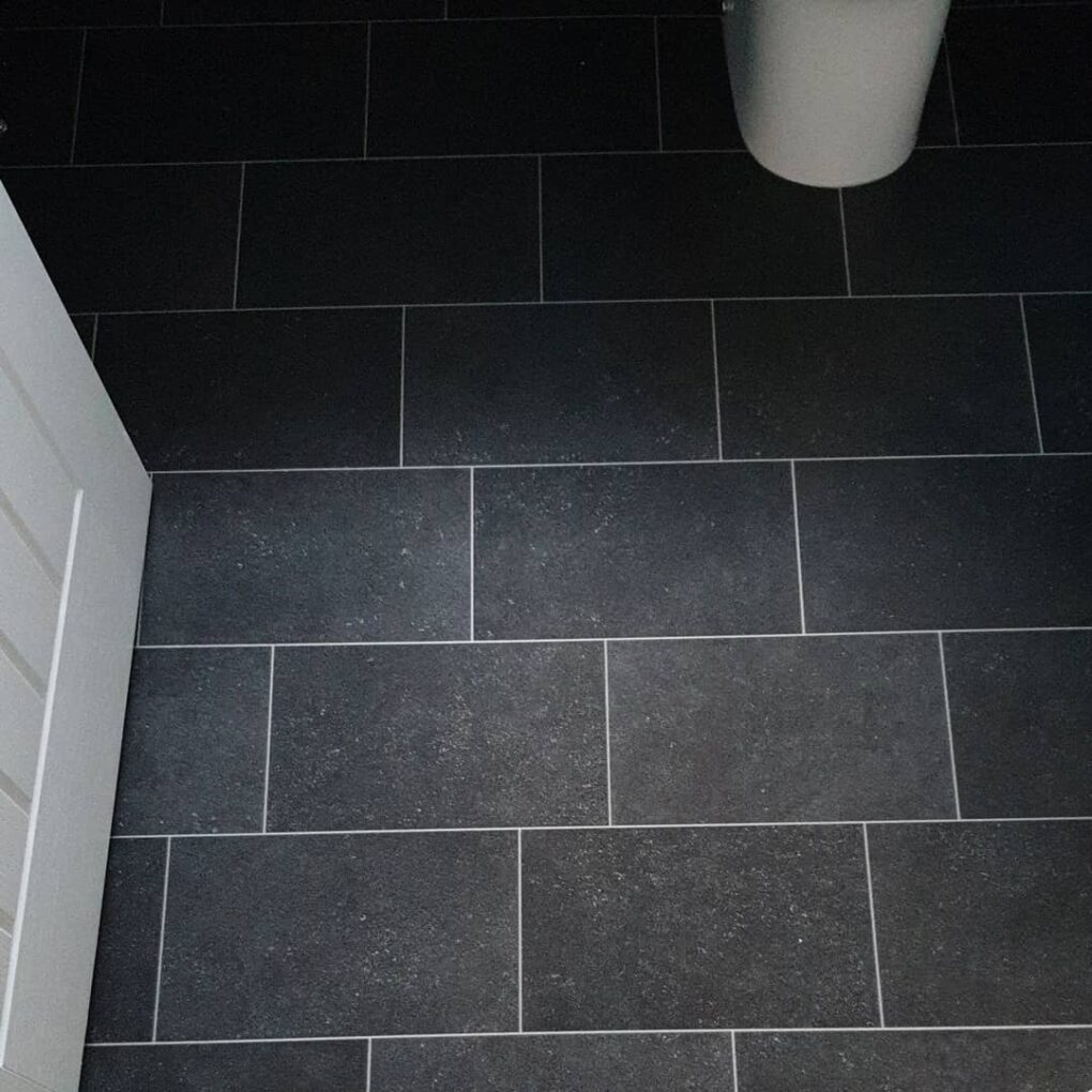 Soft Minimalism with Beige Porcelain Planks