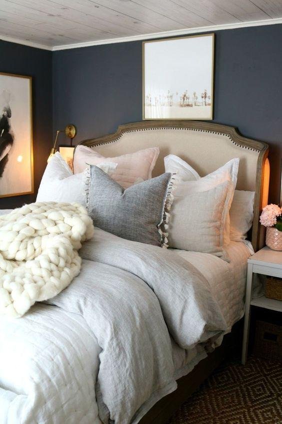 Layered Gray and White Bedroom Curtains