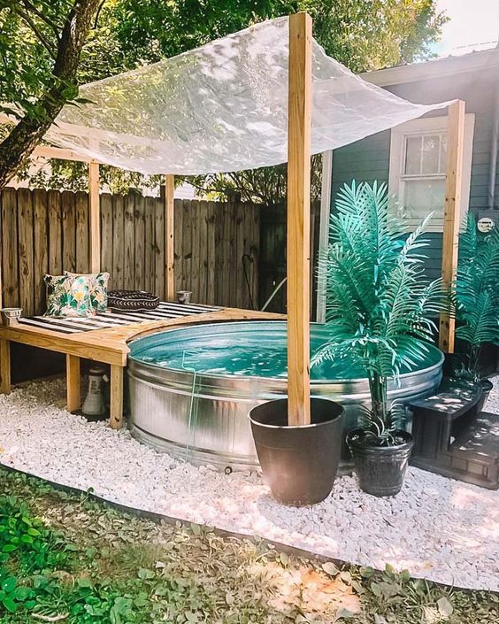 Chic Modern Vibes in a Small Backyard