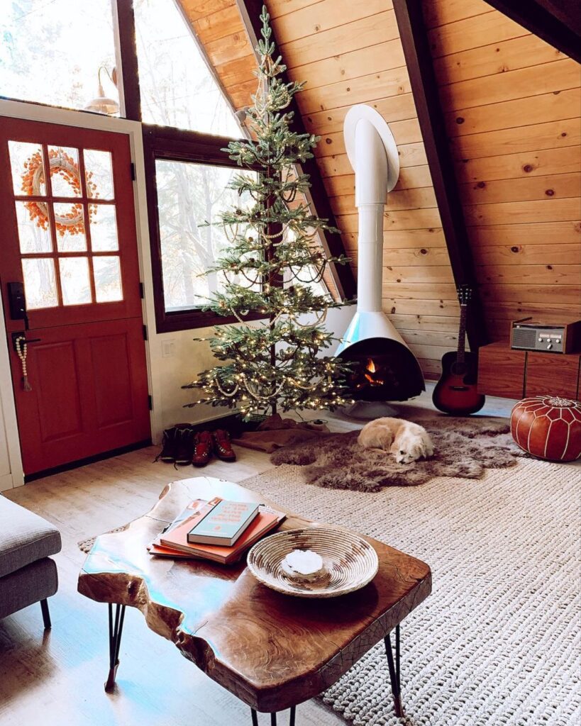 Modern Scandinavian Christmas Tree
