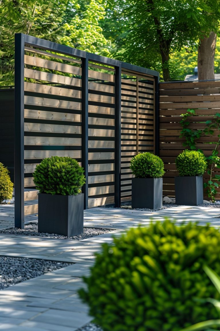 25 Affordable Garden Fence Ideas for Style & Privacy